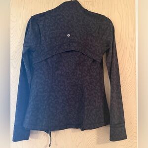 Lululemon black jacket